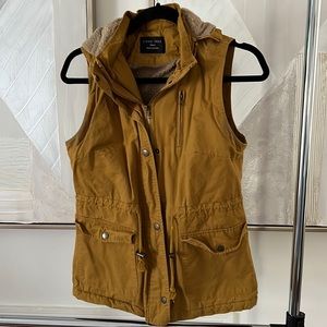 Womens canvas fleece lined vest